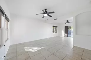 8124 S 6th Ave, Phoenix, AZ 85041 - Photo 10