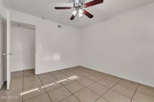 419 E Ellis Dr, Tempe, AZ 85282 - Photo 20