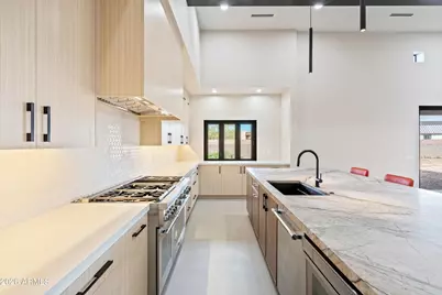 1320 E Sagebrush Drive, Phoenix, AZ 85085 - Photo 16