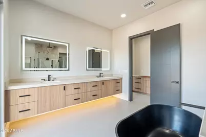 1320 E Sagebrush Drive, Phoenix, AZ 85085 - Photo 26