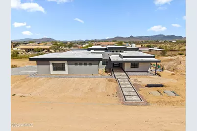 1320 E Sagebrush Drive, Phoenix, AZ 85085 - Photo 4