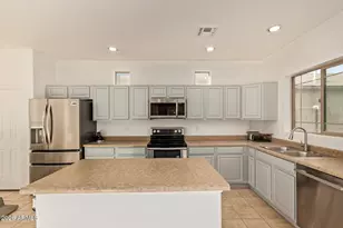 9171 W Berkeley Rd, Phoenix, AZ 85037 - Photo 8