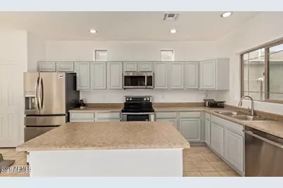 9171 W Berkeley Road, Phoenix, AZ 85037 - Photo 10