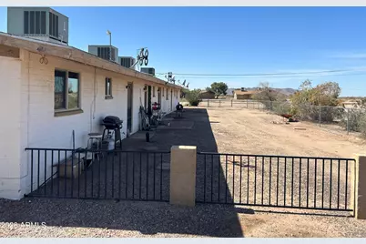 4220 N Granada Drive, Eloy, AZ 85131 - Photo 12