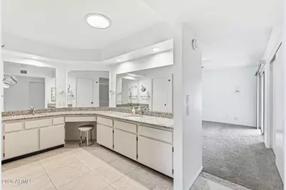 9714 E Cochise Place, Sun Lakes, AZ 85248 - Photo 16