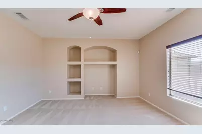 13741 W Port Royale Lane, Surprise, AZ 85379 - Photo 10