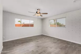 1321 N 48th Pl, Phoenix, AZ 85008 - Photo 2