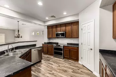 10028 W Marguerite Avenue, Tolleson, AZ 85353 - Photo 10