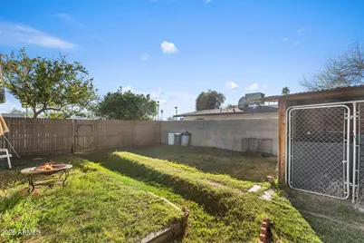 1946 E Fairmount Avenue, Phoenix, AZ 85016 - Photo 40