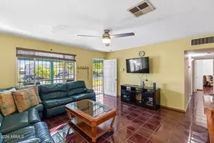 1946 E Fairmount Ave, Phoenix, AZ 85016 - Photo 1