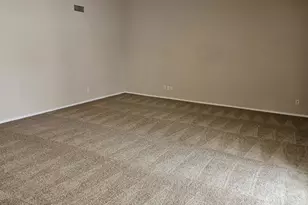 3223 N Woodburne Dr, Chandler, AZ 85224 - Photo 8