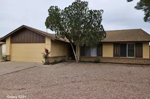 3223 N Woodburne Dr, Chandler, AZ 85224 - Photo 2