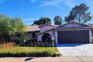 5515 W Hatcher Rd, Glendale, AZ 85302 - Photo 2