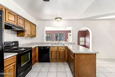 577 W Magdalena Drive, Tempe, AZ 85283 - Photo 12