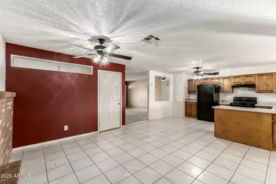 577 W Magdalena Drive, Tempe, AZ 85283 - Photo 8