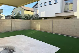 2725 E Mine Creek Rd, Phoenix, AZ 85024 - Photo 6