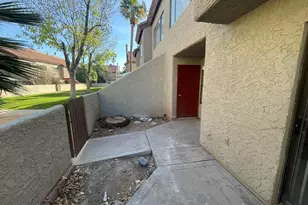 2040 S Longmore St, Mesa, AZ 85202 - Photo 2