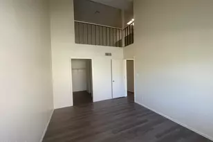 2040 S Longmore St, Mesa, AZ 85202 - Photo 12