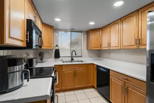 2355 W Voltaire Ave, Phoenix, AZ 85029 - Photo 6