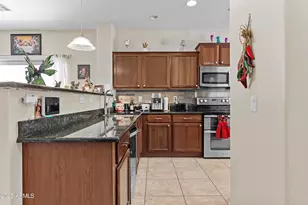 36872 W Mondragone Ln, Maricopa, AZ 85138 - Photo 8