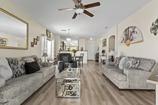 36872 W Mondragone Ln, Maricopa, AZ 85138 - Photo 16