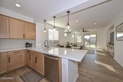 16841 W Hope Drive, Surprise, AZ 85388 - Photo 10