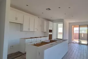 13439 W Eagle Feather Rd, Peoria, AZ 85383 - Photo 2