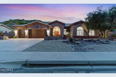 5565 W Pinnacle Hill Drive W, Glendale, AZ 85310 - Photo 2