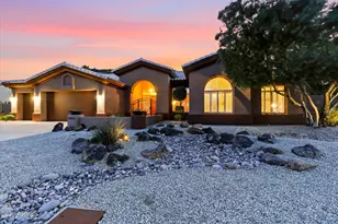 5565 W Pinnacle Hill Dr W, Glendale, AZ 85310 - Photo 4