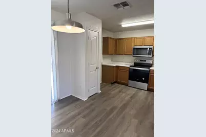 11813 W Charter Oak Road, El Mirage, AZ 85335 - Photo 6