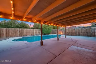 720 E Broadway Ln, Tempe, AZ 85282 - Photo 22