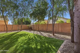 891 E Sherri Dr, Gilbert, AZ 85296 - Photo 24