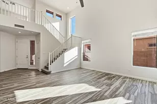 891 E Sherri Dr, Gilbert, AZ 85296 - Photo 4