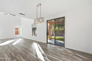 891 E Sherri Dr, Gilbert, AZ 85296 - Photo 10