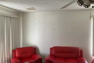 2512 E Larkspur Dr, Phoenix, AZ 85032 - Photo 6