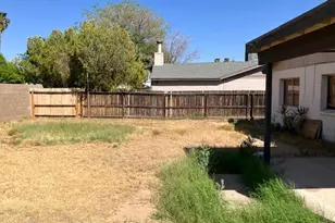 2512 E Larkspur Dr, Phoenix, AZ 85032 - Photo 2