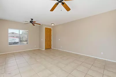 310 E Mountain View Road, San Tan Valley, AZ 85143 - Photo 4