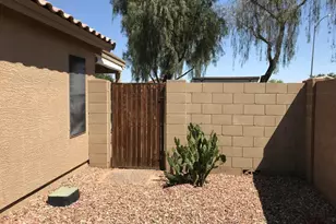 14948 W Maui Ln, Surprise, AZ 85379 - Photo 18