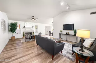 11016 N 15th St, Phoenix, AZ 85020 - Photo 8