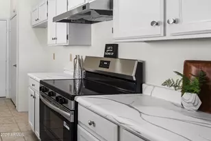 11016 N 15th St, Phoenix, AZ 85020 - Photo 12