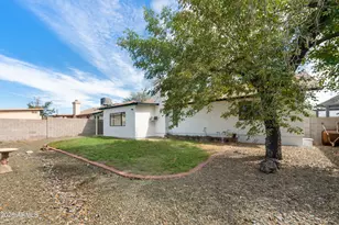 11016 N 15th St, Phoenix, AZ 85020 - Photo 4