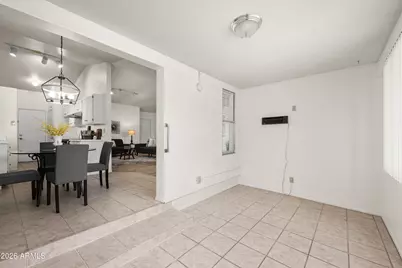 11016 N 15th Street, Phoenix, AZ 85020 - Photo 12