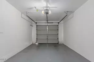 1633 E Lakeside Dr, Gilbert, AZ 85234 - Photo 14