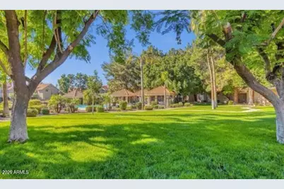 1633 E Lakeside Drive #106, Gilbert, AZ 85234 - Photo 2