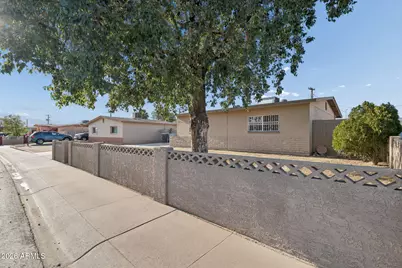 8050 W Weldon Avenue, Phoenix, AZ 85033 - Photo 2