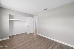 8050 W Weldon Ave, Phoenix, AZ 85033 - Photo 14