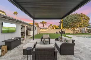 8649 E Buena Terra Way, Scottsdale, AZ 85250 - Photo 18