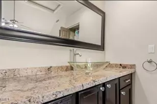 1633 E Lakeside Dr, Gilbert, AZ 85234 - Photo 10