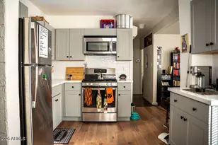 1022 S Montezuma Ave, Phoenix, AZ 85003 - Photo 8