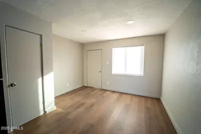 1022 S Montezuma Avenue, Phoenix, AZ 85003 - Photo 10